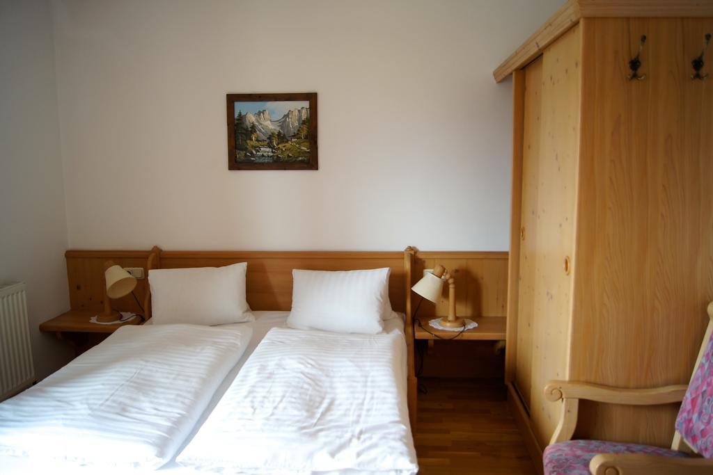 Ferienwohnungen Billovits Kössen Zimmer foto